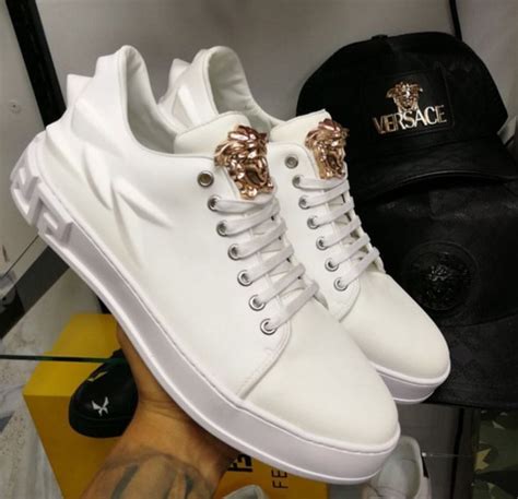 tenis versace blancos hombre|Zapatillas Versace para hombre .